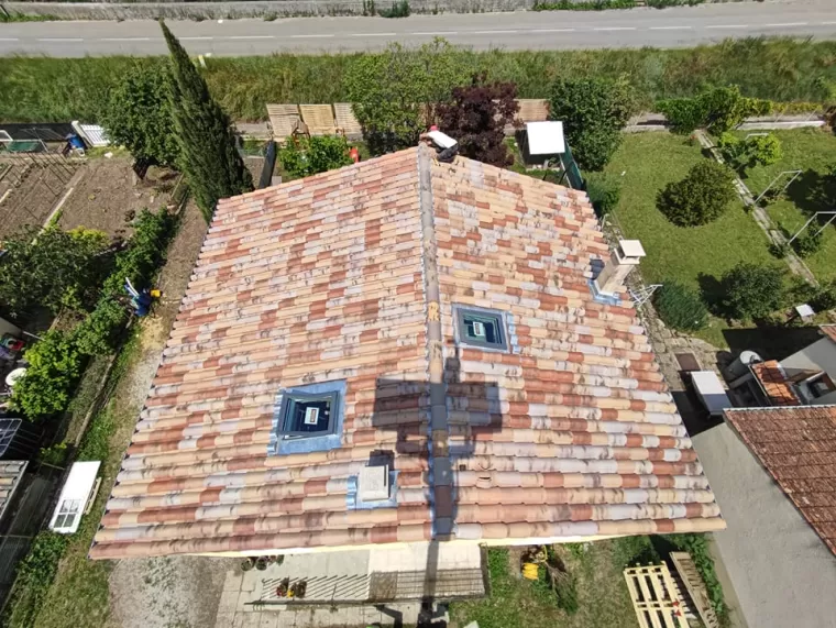 Rénovation de toiture et isolation avec pose de VÉLUX à Die